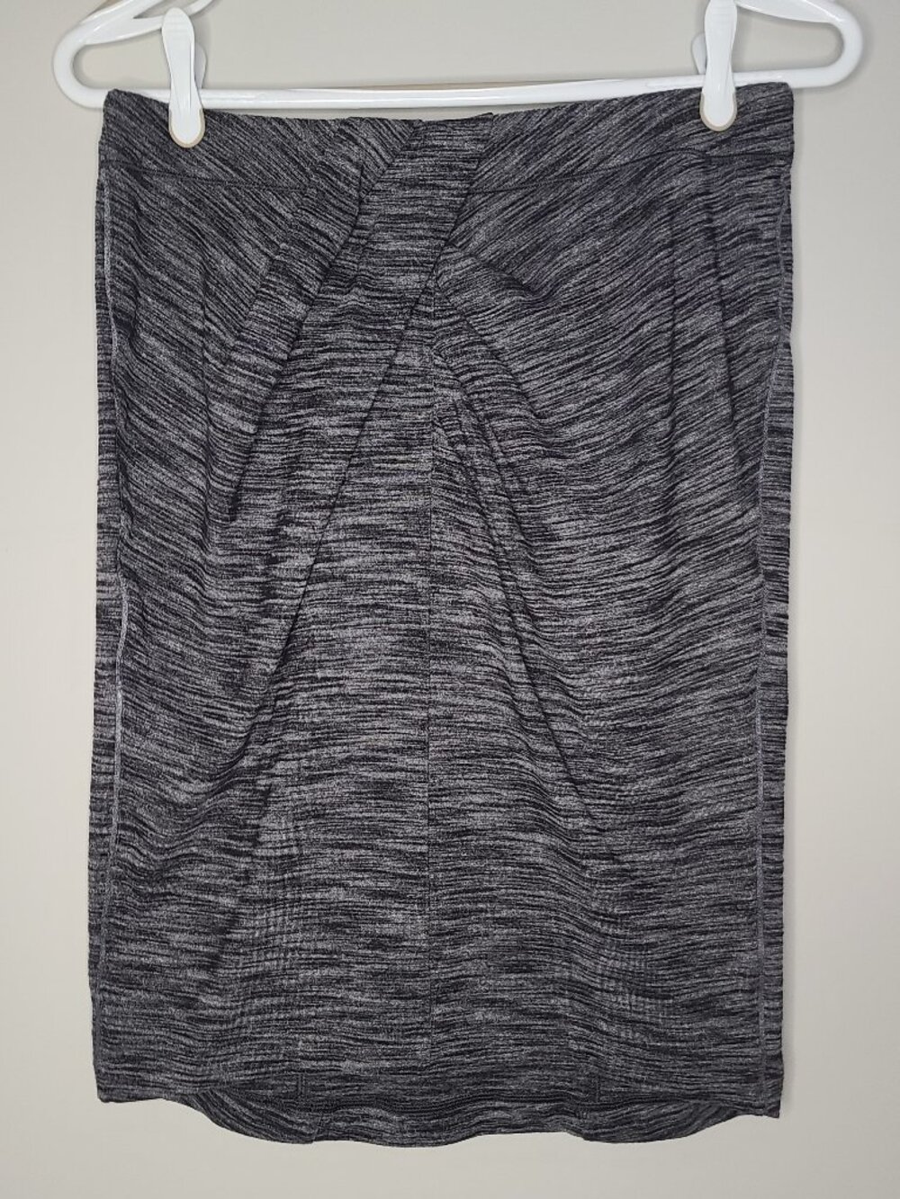 Lululemon &go Where To Skirt Heathered Black Rulu Size 10